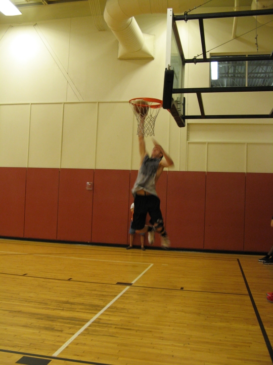 20121020_2012IMG_6767.jpg - Daniel Basketball Practice