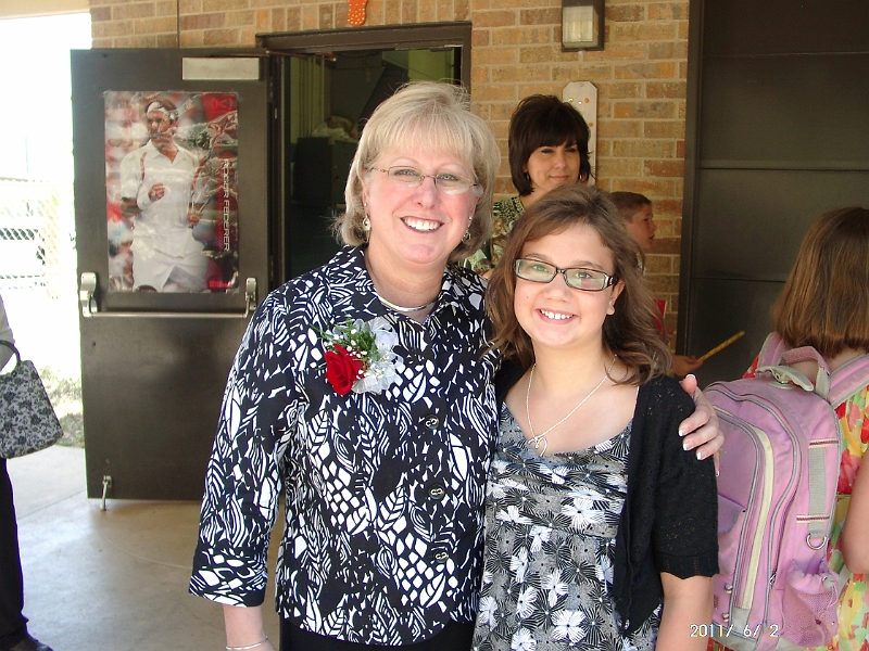 20110602_0040.JPG - Anna Graduation