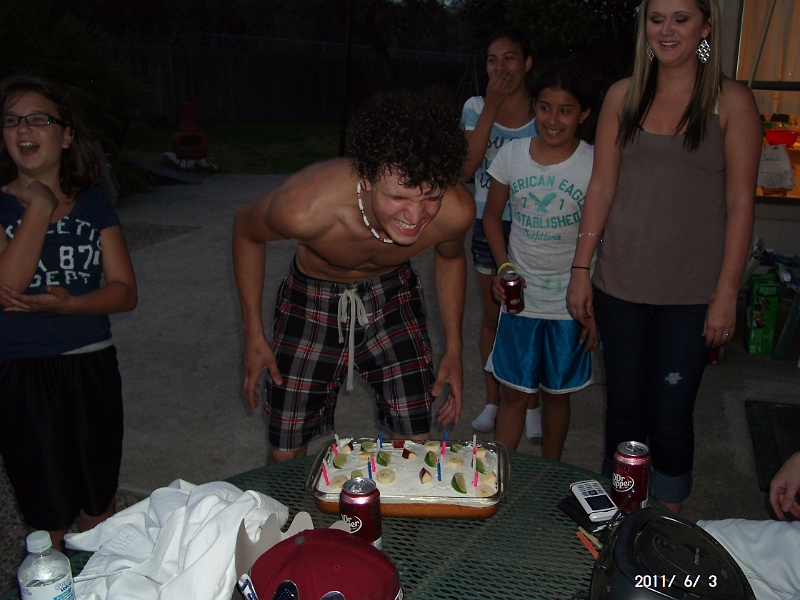 20110603_0029.JPG - Daniel Birthday